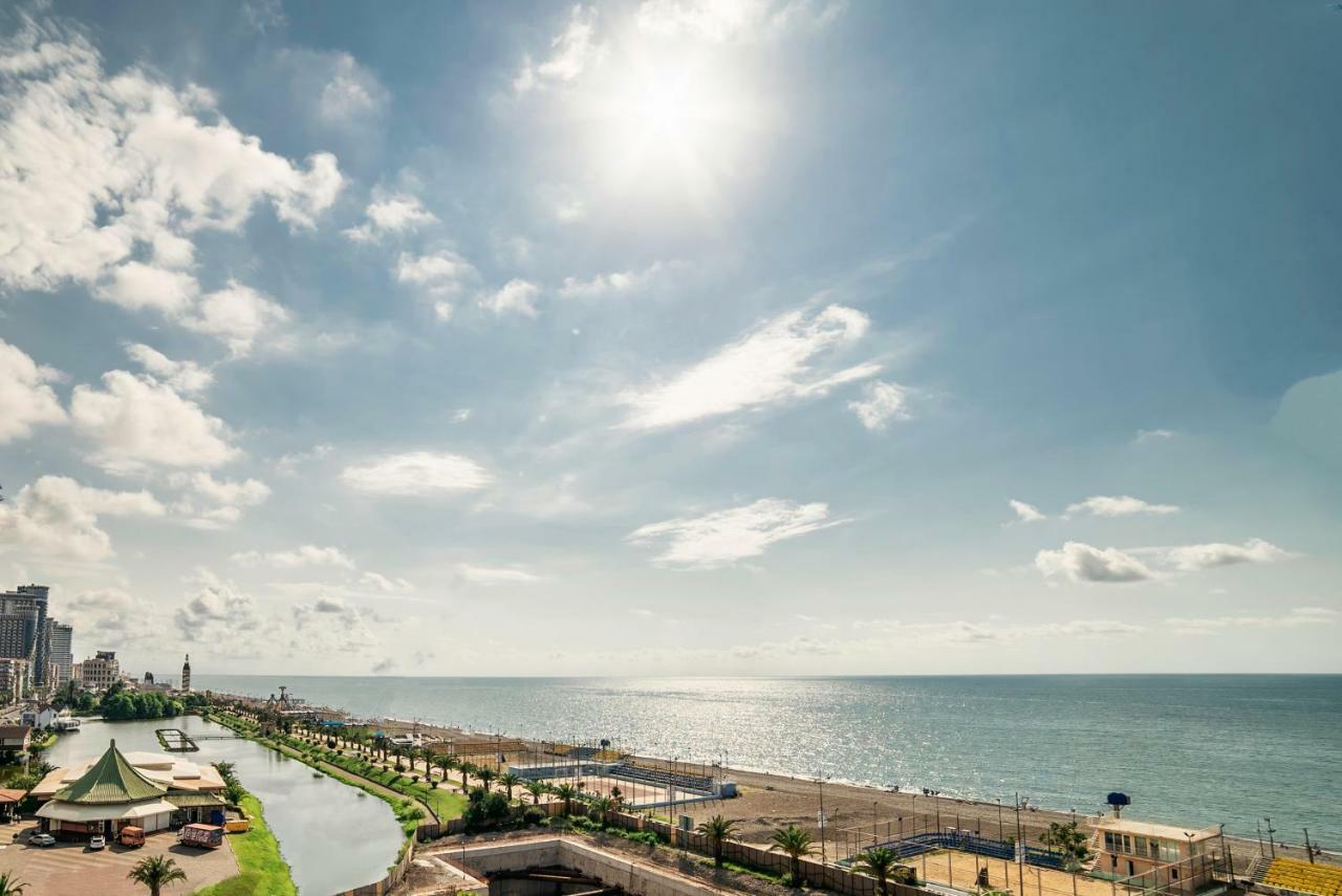 Magnolia - ❀ Cozy Apartment With An Unique Sea View ❀ Батуми Экстерьер фото